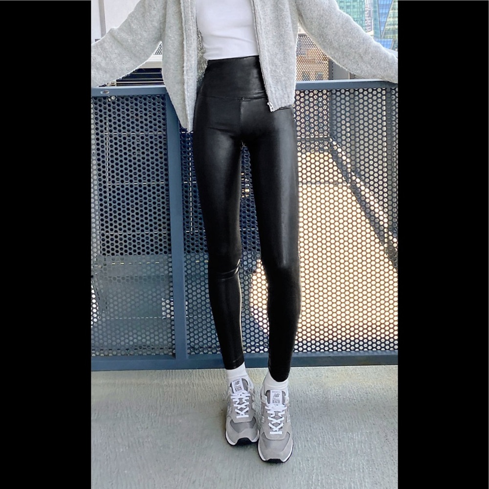 Wilfred faux leather leggings